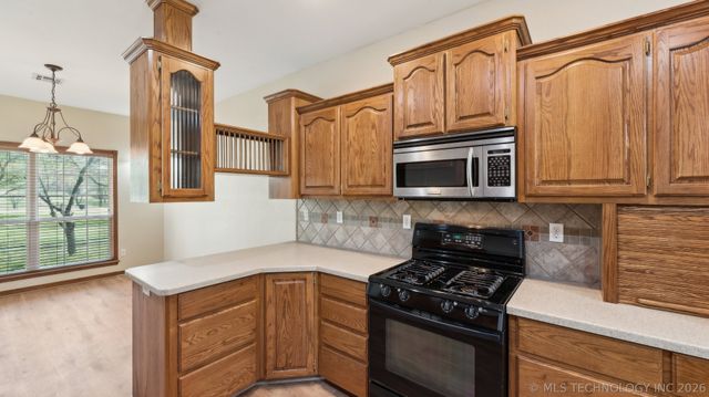 1805 College Park Road, Claremore, OK 74017