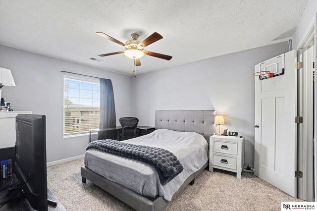 8539 N 169th Street, Bennington, NE 68007