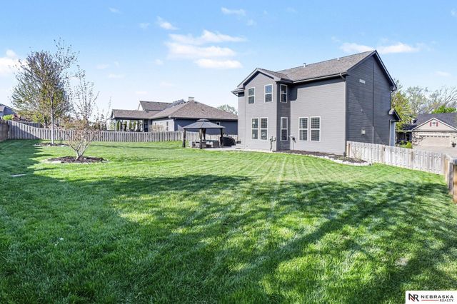 8539 N 169th Street, Bennington, NE 68007
