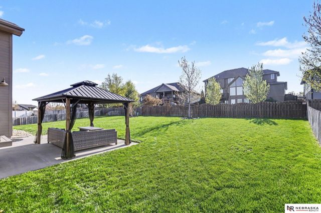 8539 N 169th Street, Bennington, NE 68007