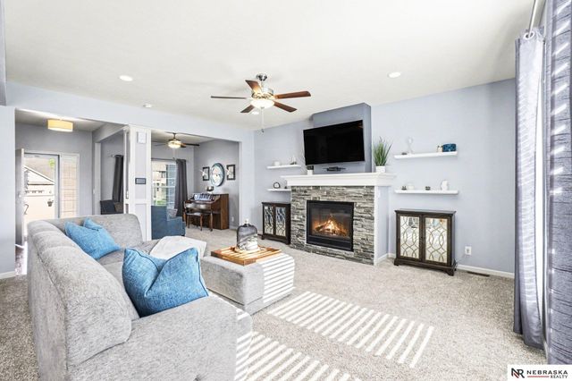 8539 N 169th Street, Bennington, NE 68007