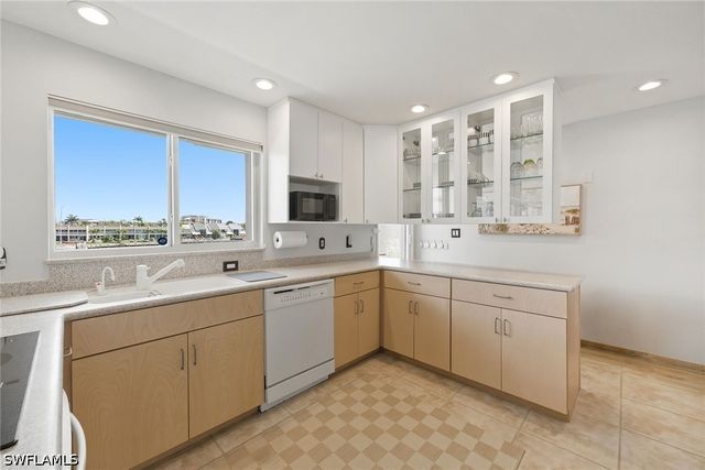 1100 8th AVE S 328H, Naples, FL 34102