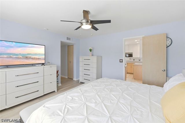 1100 8th AVE S 328H, Naples, FL 34102