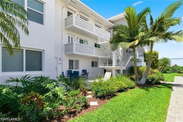 1100 8th AVE S 328H, Naples, FL 34102