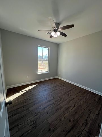 19 Country Meadows, Vilonia, AR 72173