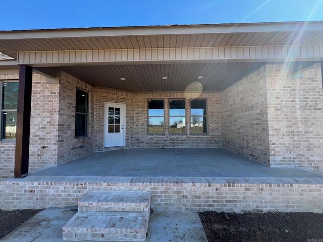 19 Country Meadows, Vilonia, AR 72173