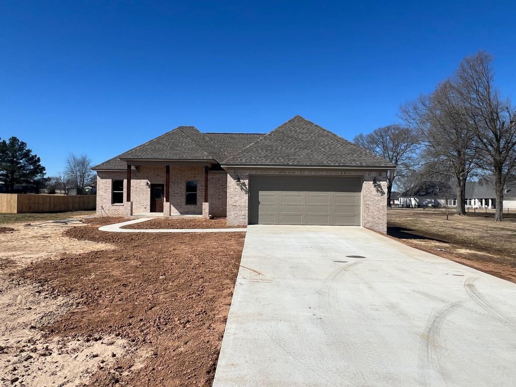 19 Country Meadows, Vilonia, AR 72173