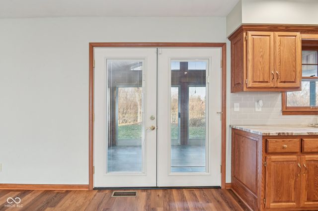 2245 S Clark Road, Shelbyville, IN 46176