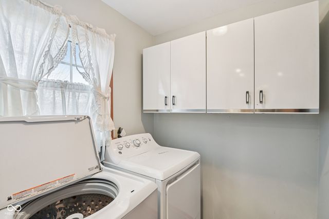 2245 S Clark Road, Shelbyville, IN 46176