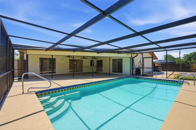 290 MOUNT VERNON DRIVE, Venice, FL 34293
