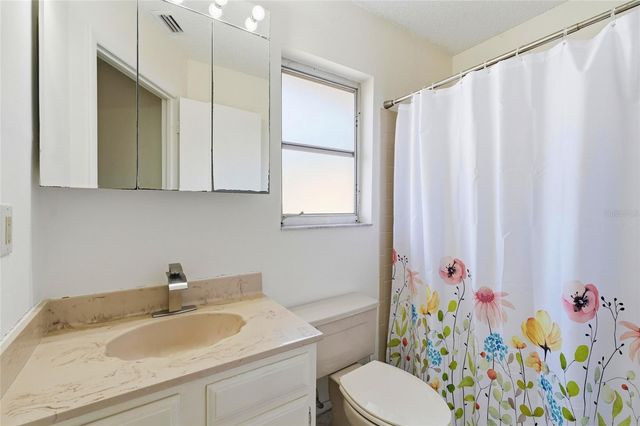 290 MOUNT VERNON DRIVE, Venice, FL 34293