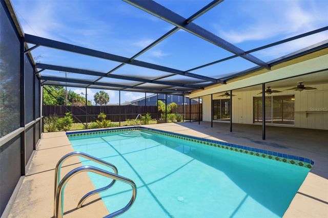 290 MOUNT VERNON DRIVE, Venice, FL 34293