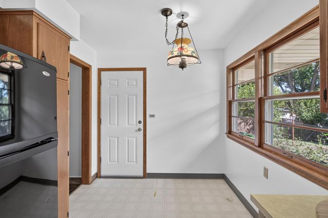 7538 Carmen Avenue, Inver Grove Heights, MN 55076