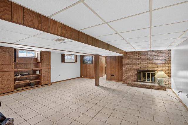 7538 Carmen Avenue, Inver Grove Heights, MN 55076