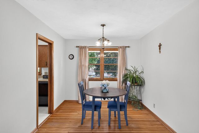 7538 Carmen Avenue, Inver Grove Heights, MN 55076