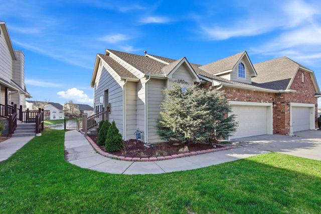 2377 N Lighthouse Cv, Wichita, KS 67205