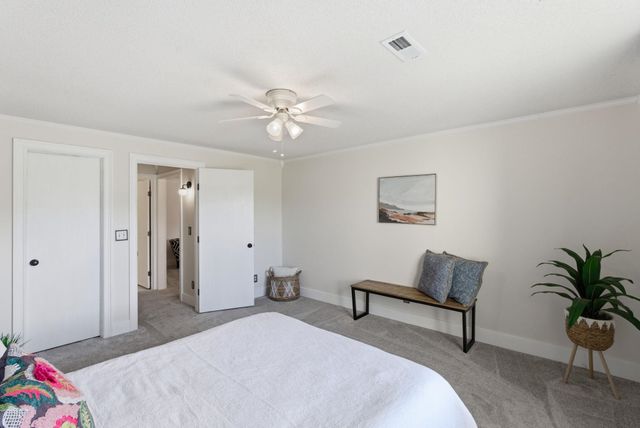 2377 N Lighthouse Cv, Wichita, KS 67205