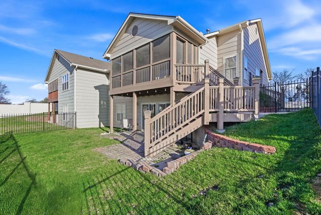 2377 N Lighthouse Cv, Wichita, KS 67205