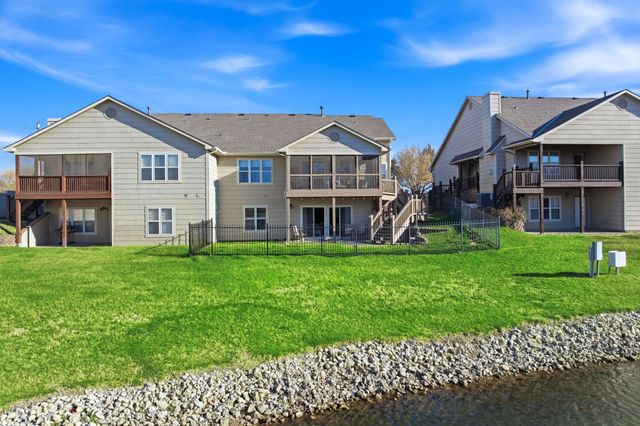 2377 N Lighthouse Cv, Wichita, KS 67205