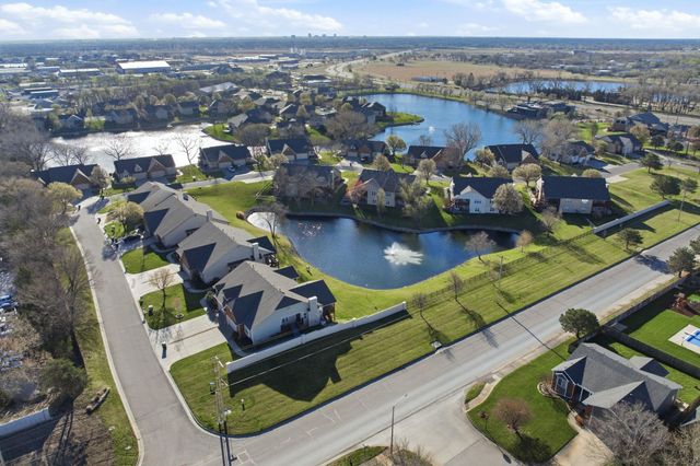 2377 N Lighthouse Cv, Wichita, KS 67205