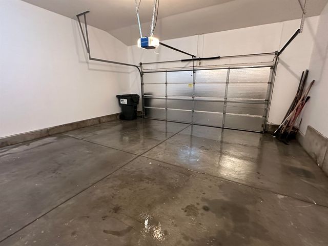 2377 N Lighthouse Cv, Wichita, KS 67205