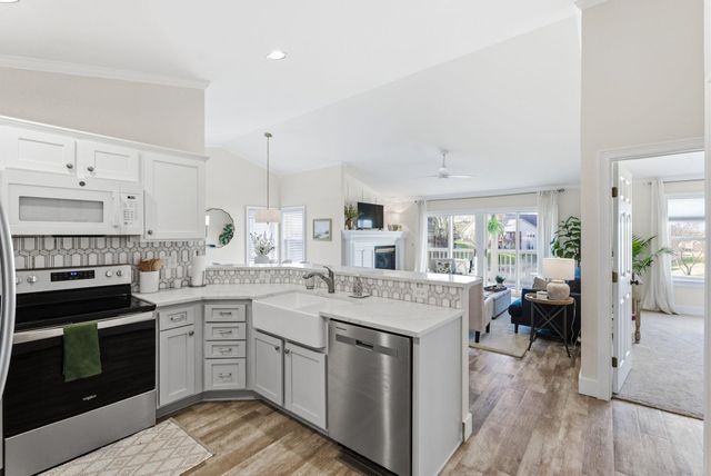 2377 N Lighthouse Cv, Wichita, KS 67205