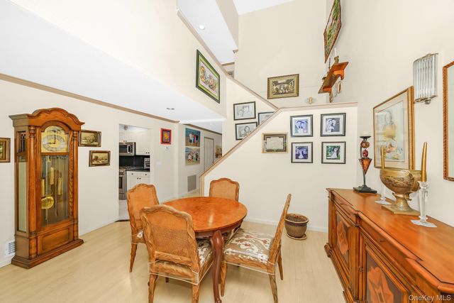 140 Atlantic Avenue 405, Oceanside, NY 11572