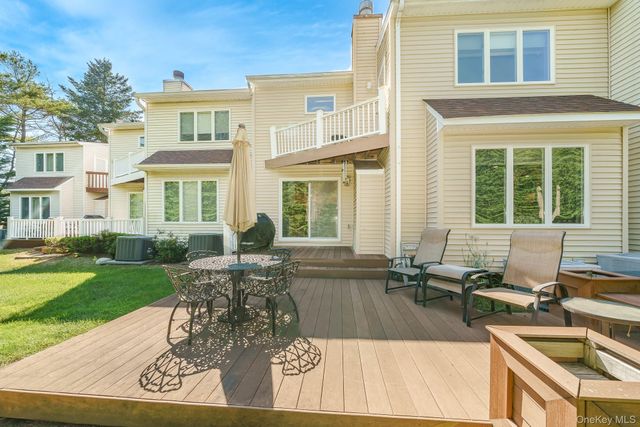140 Atlantic Avenue 405, Oceanside, NY 11572