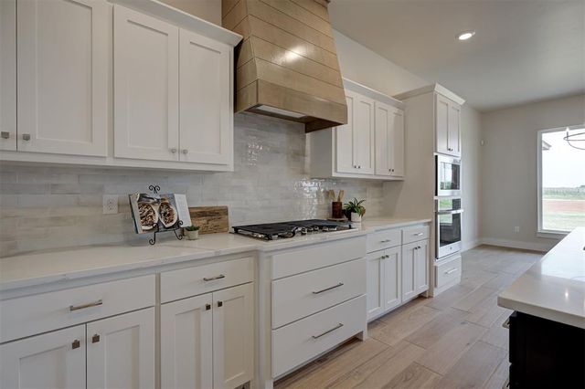 1026 Maverick Pass, Piedmont, OK 73078