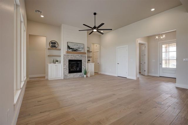 1026 Maverick Pass, Piedmont, OK 73078