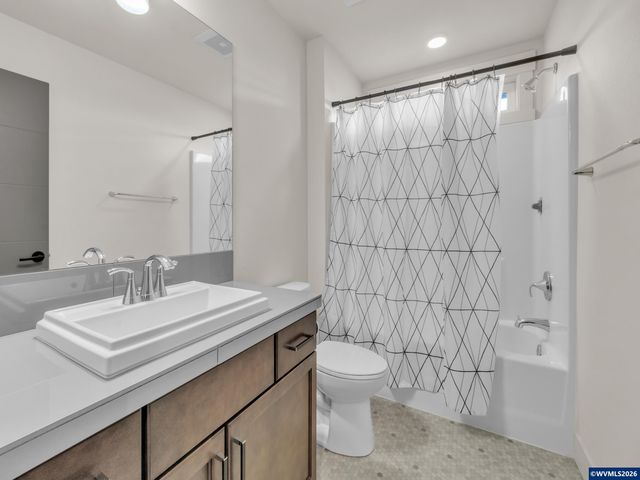 1956 SW 53rd St, Corvallis, OR 97333