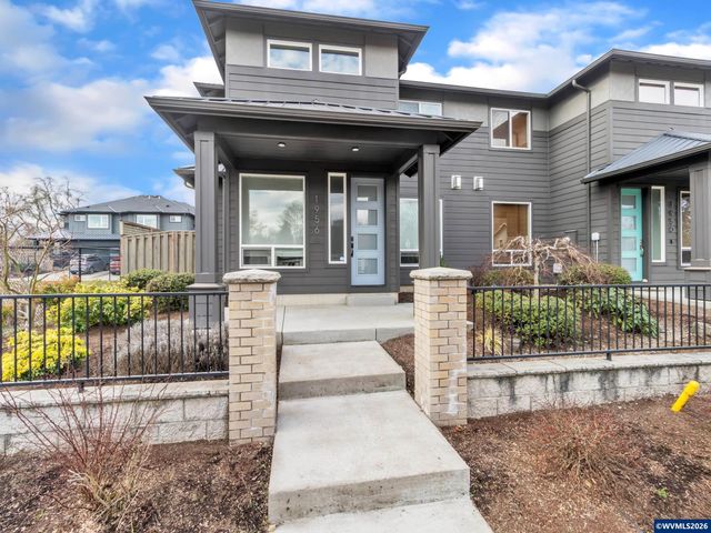 1956 SW 53rd St, Corvallis, OR 97333