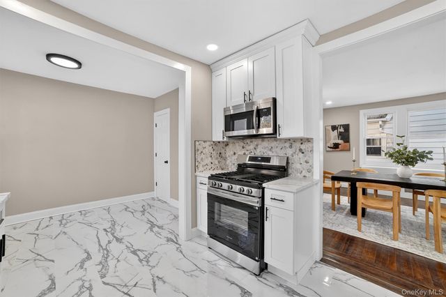 94 Jervis Road, Yonkers, NY 10705