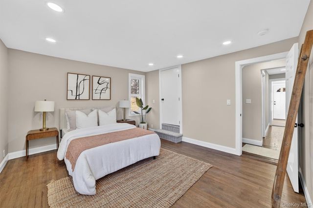 94 Jervis Road, Yonkers, NY 10705