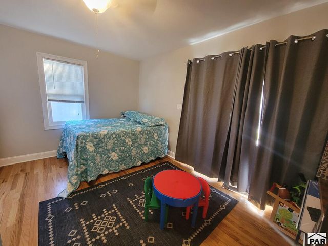 1525 Carteret Ave, Pueblo, CO 81004