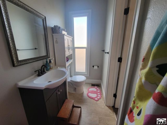 1525 Carteret Ave, Pueblo, CO 81004