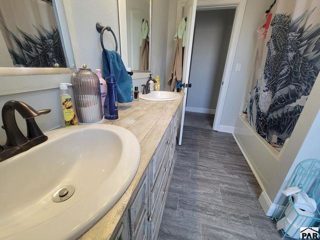 1525 Carteret Ave, Pueblo, CO 81004