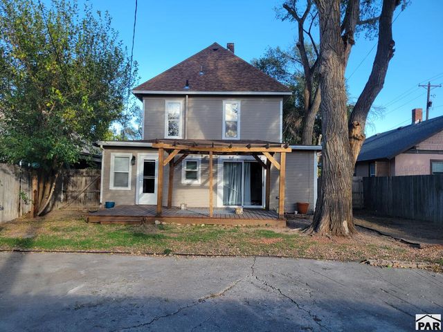 1525 Carteret Ave, Pueblo, CO 81004