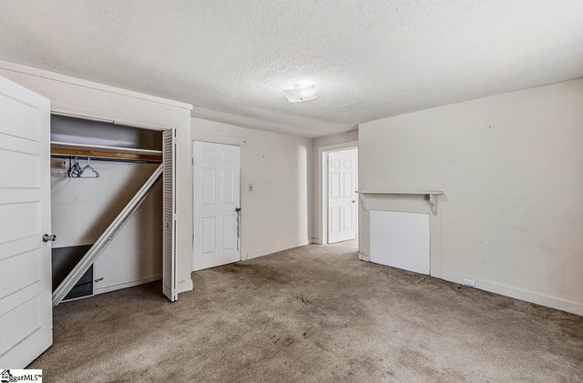 310 Hawkins Street, Wellford, SC 29385