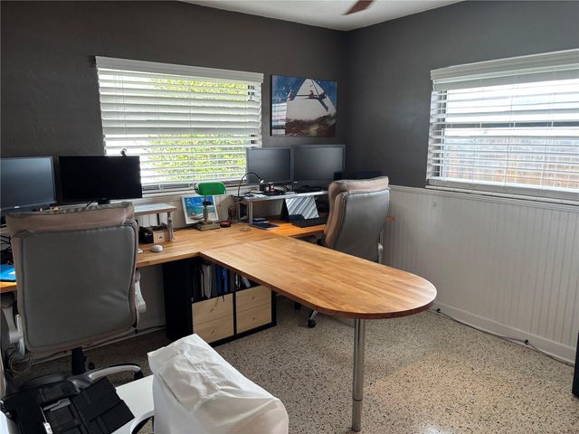 4391 34TH AVENUE N, St Petersburg, FL 33713