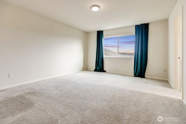 15036 Iverson Loop SE, Yelm, WA 98597