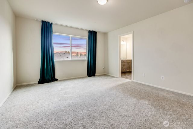 15036 Iverson Loop SE, Yelm, WA 98597