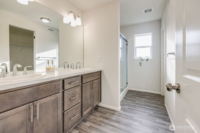 15036 Iverson Loop SE, Yelm, WA 98597