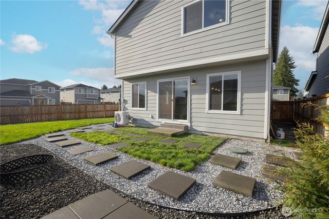 15036 Iverson Loop SE, Yelm, WA 98597