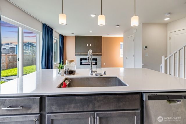 15036 Iverson Loop SE, Yelm, WA 98597