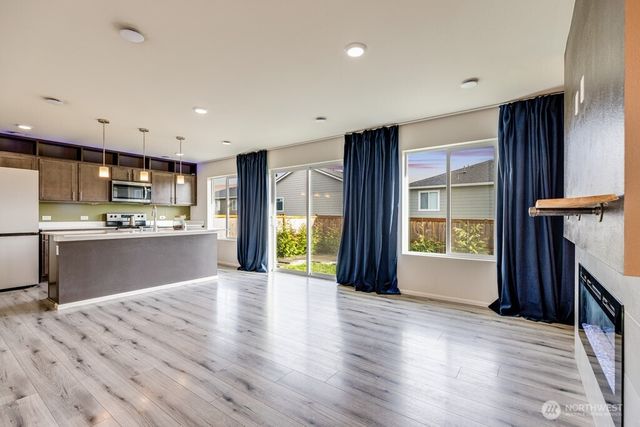 15036 Iverson Loop SE, Yelm, WA 98597