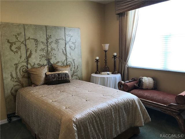 1716 W Lago Loop, Lecanto, FL 34461