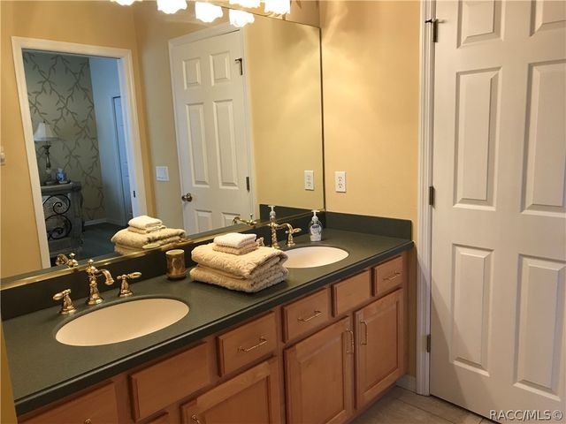 1716 W Lago Loop, Lecanto, FL 34461