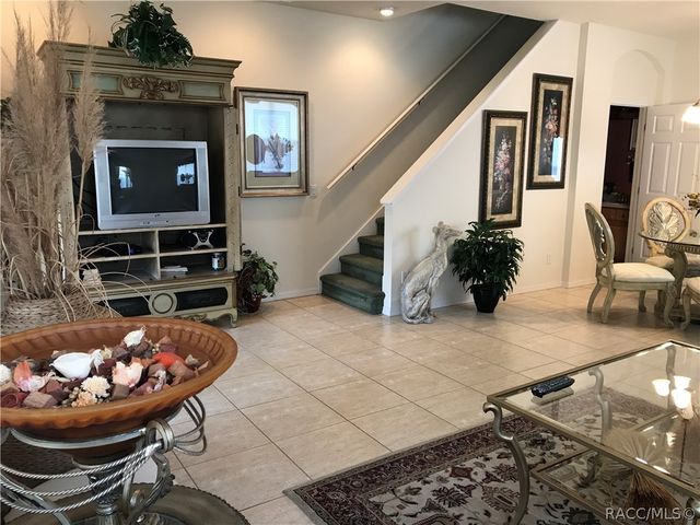 1716 W Lago Loop, Lecanto, FL 34461