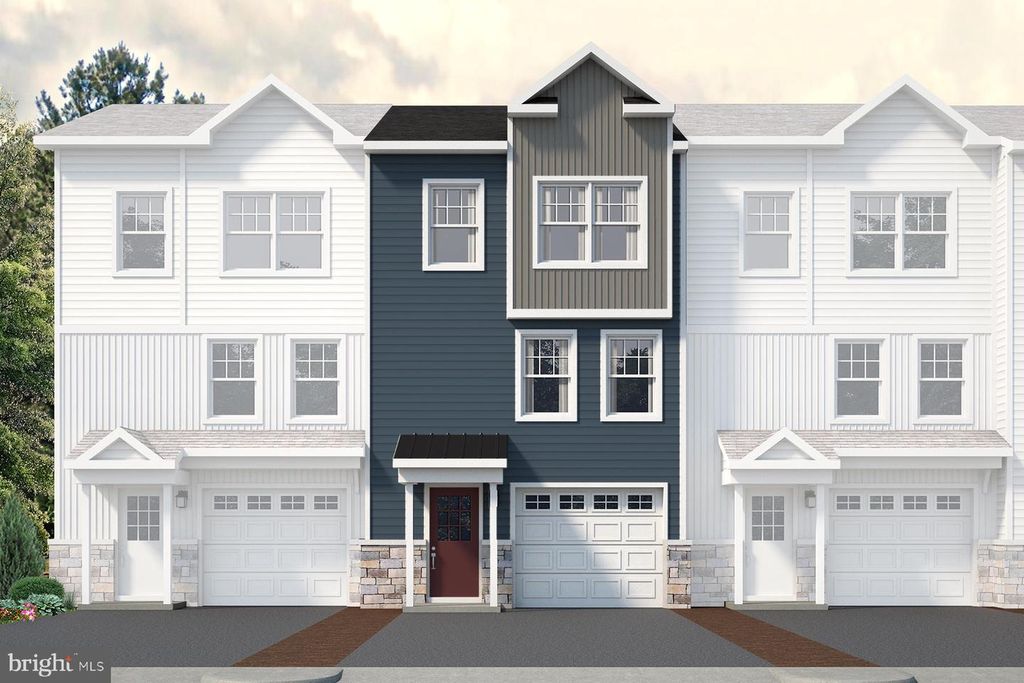 127 PHOEBE RD, Port Matilda, PA 16870